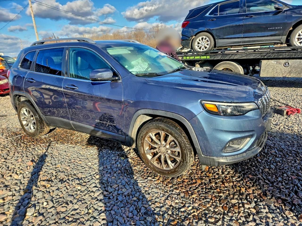 Jeep Grand Cherokee Latitude Plus Image 9