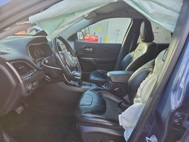 Jeep Grand Cherokee Latitude Plus Image 6