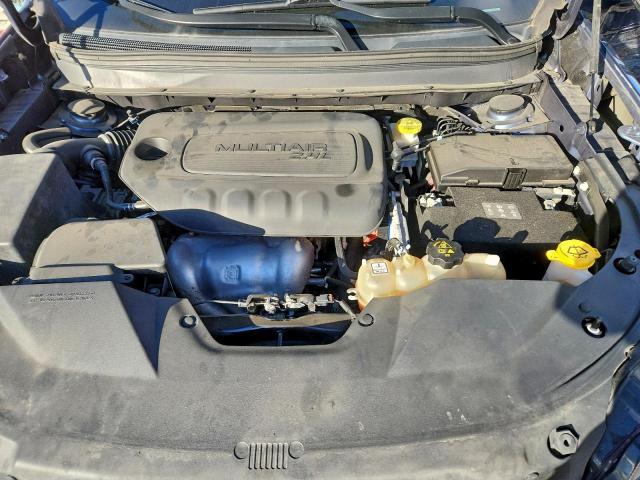 Jeep Grand Cherokee Latitude Plus Image 8