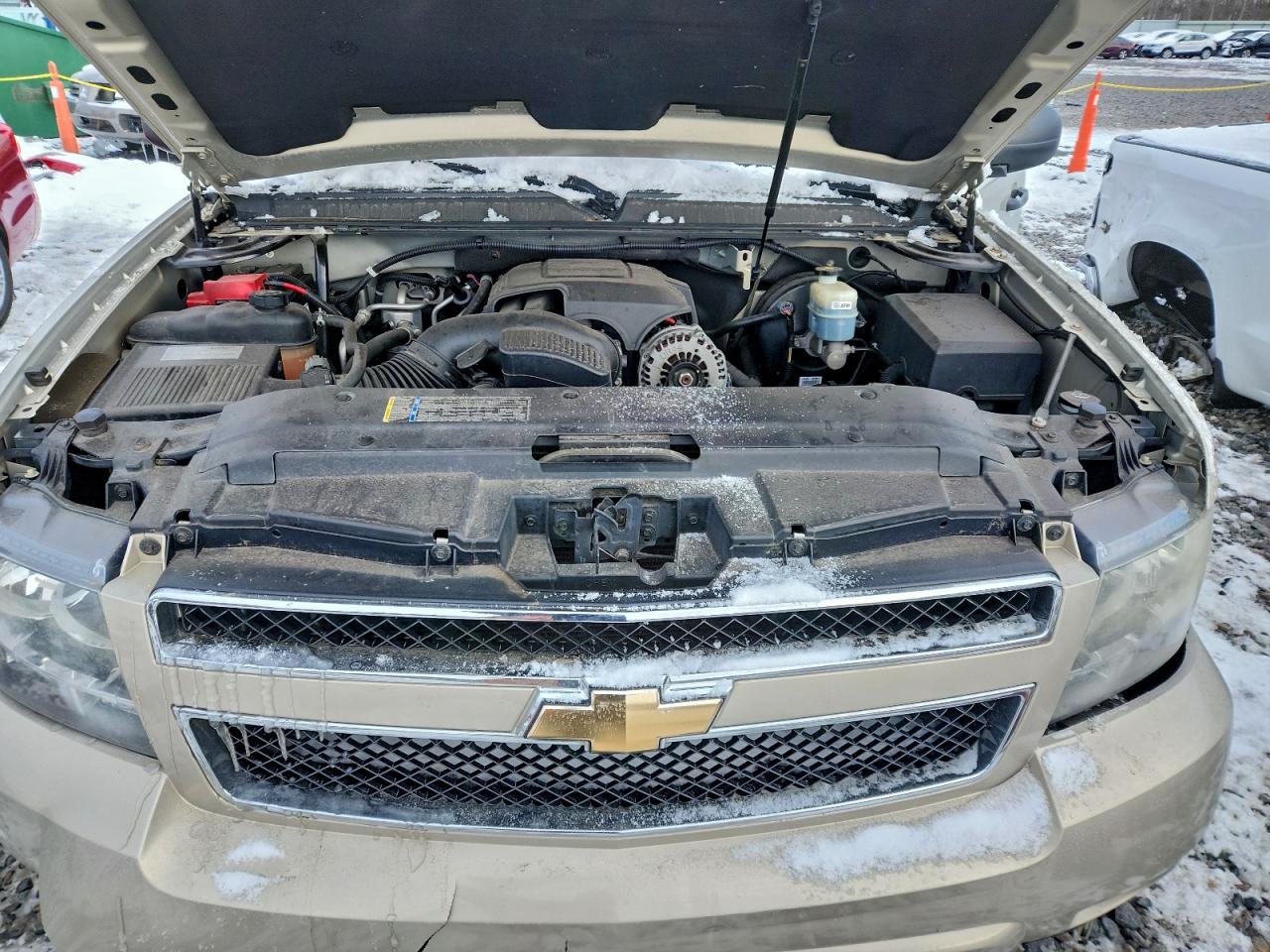 Chevrolet Tahoe C1500 Ls Image 9