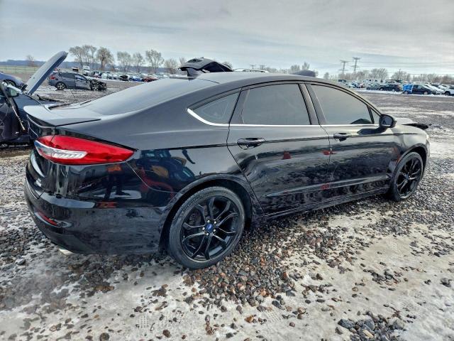 Ford Fusion Se Image 3