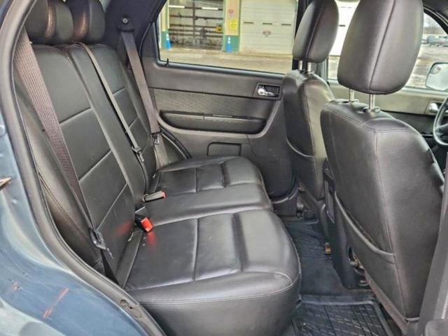 Ford Escape Limited Image 9