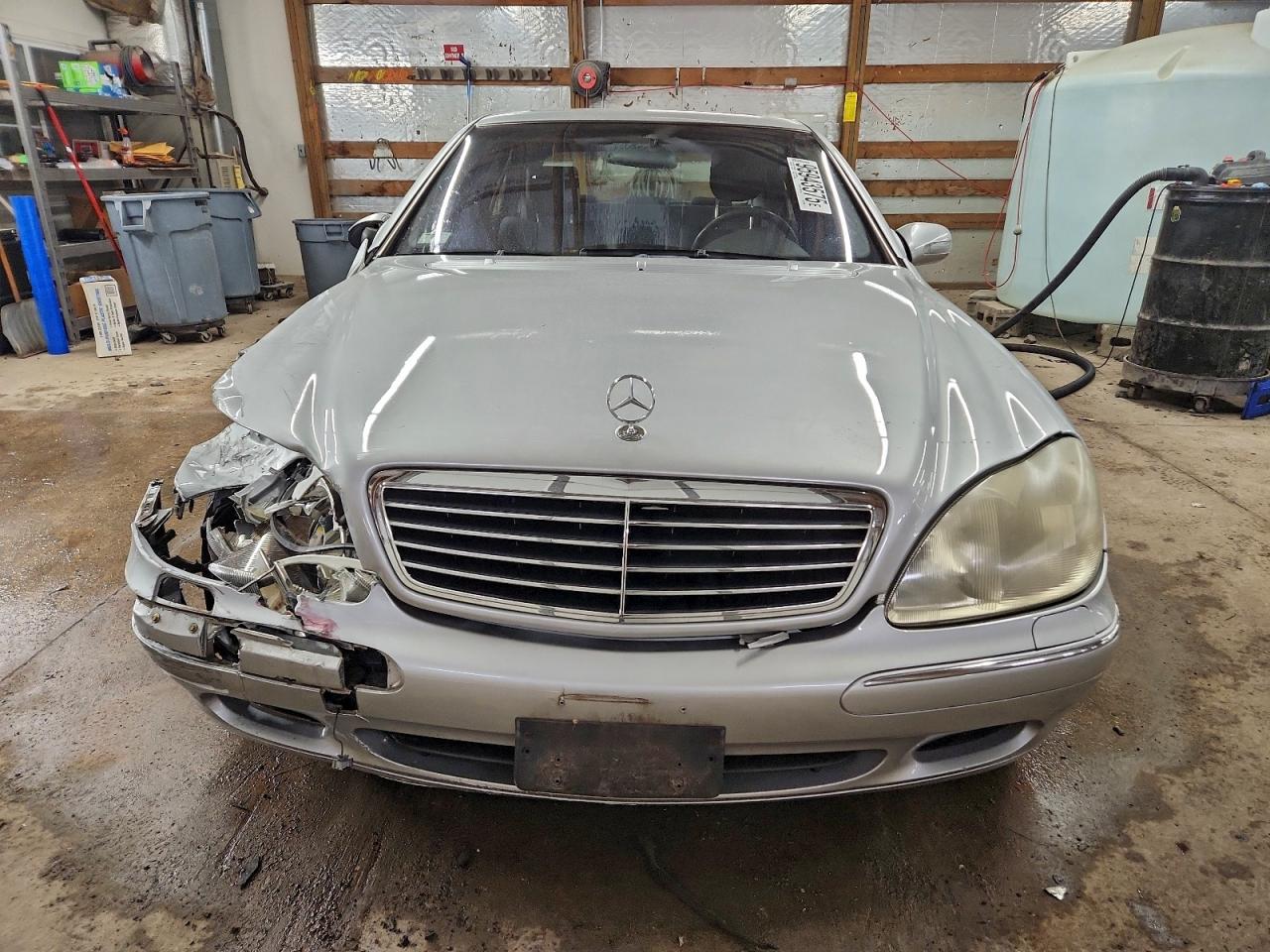 Mercedes-Benz S-Class 430 Image 10