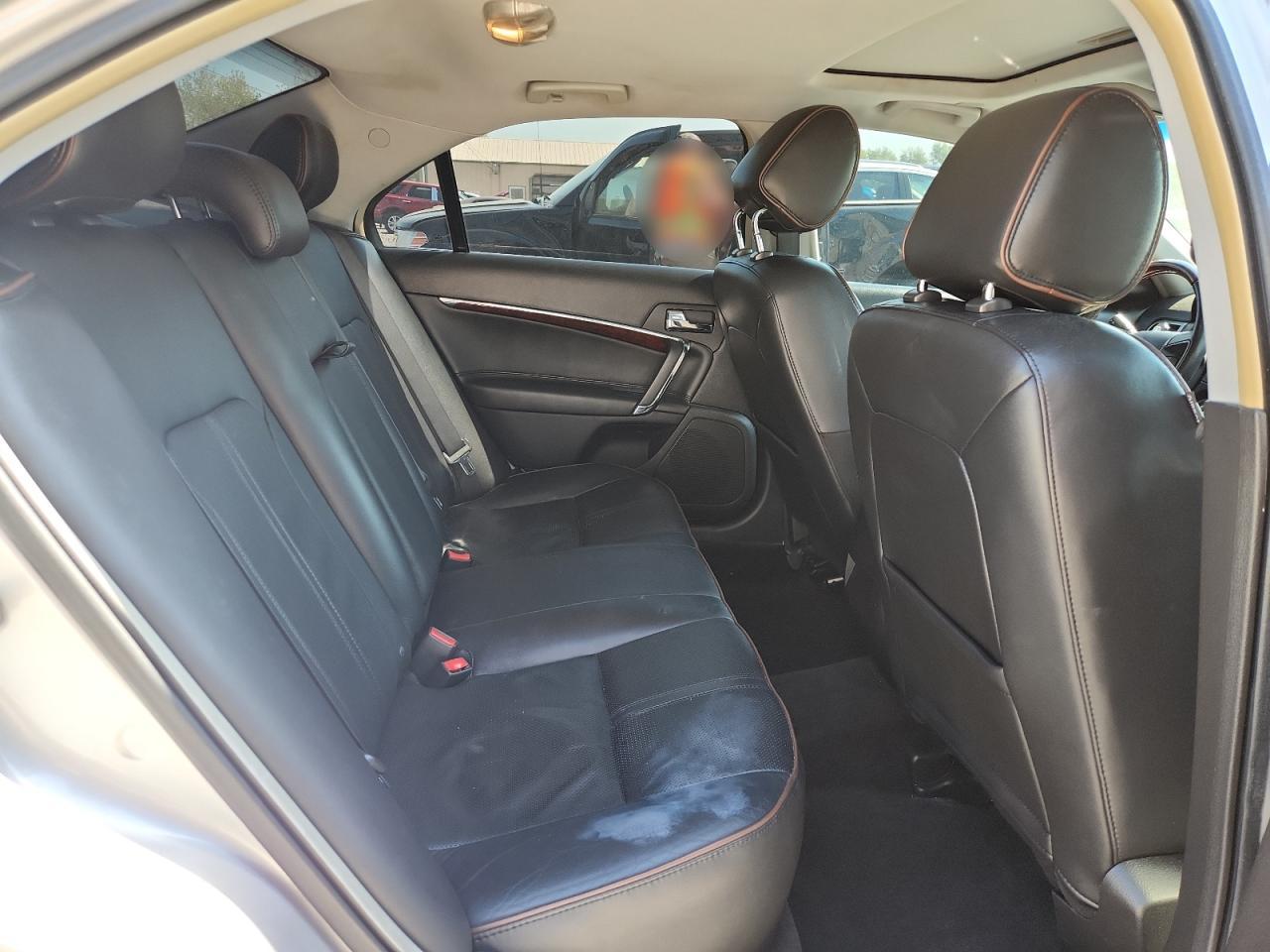 Lincoln MKZ Hybrid Image 9