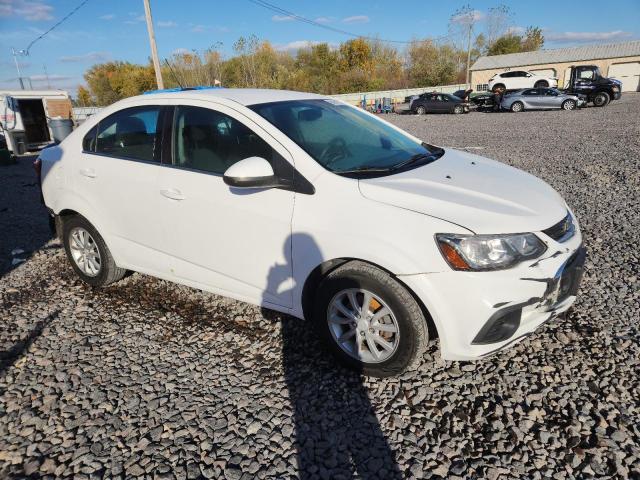 Chevrolet Sonic Lt Image 7