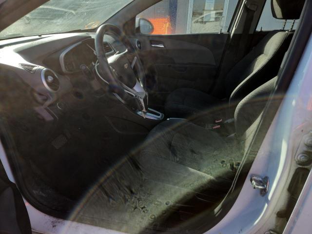 Chevrolet Sonic Lt Image 4