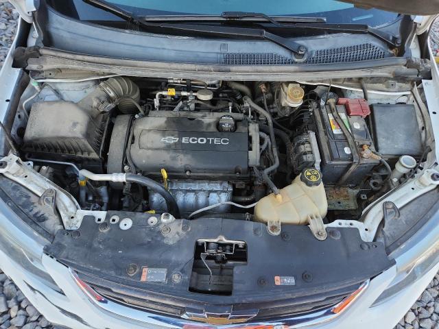 Chevrolet Sonic Lt Image 8