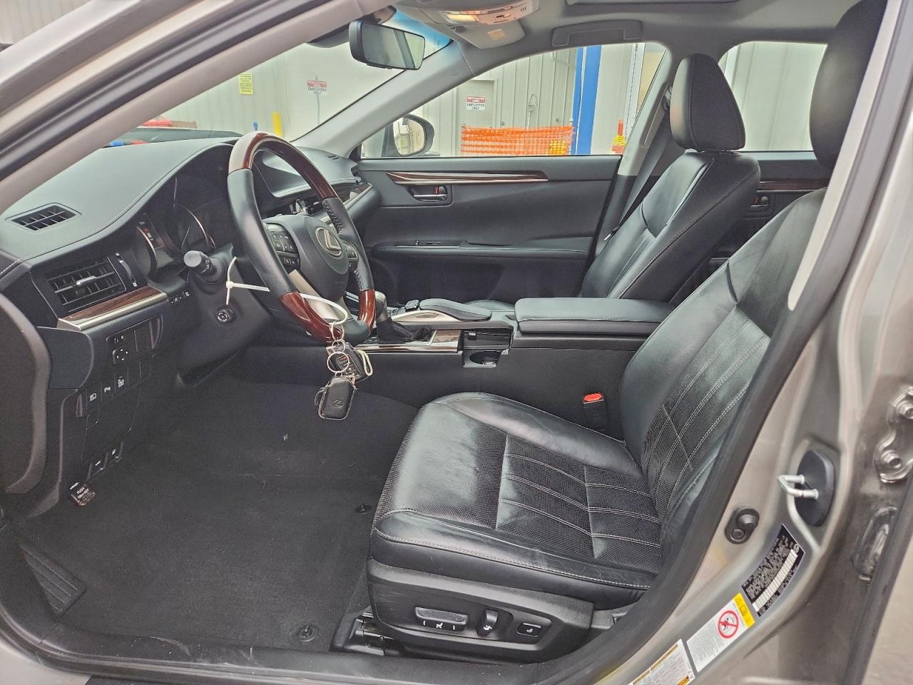 Lexus Es 350 Image 12