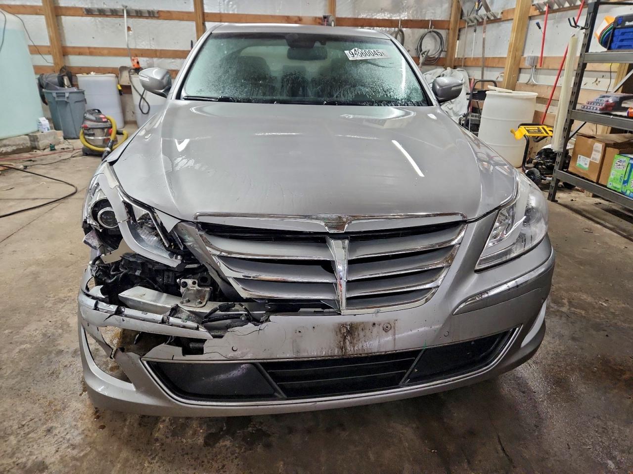 Hyundai Genesis 3.8l Image 3