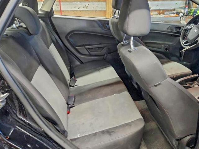 Ford Fiesta S Image 8