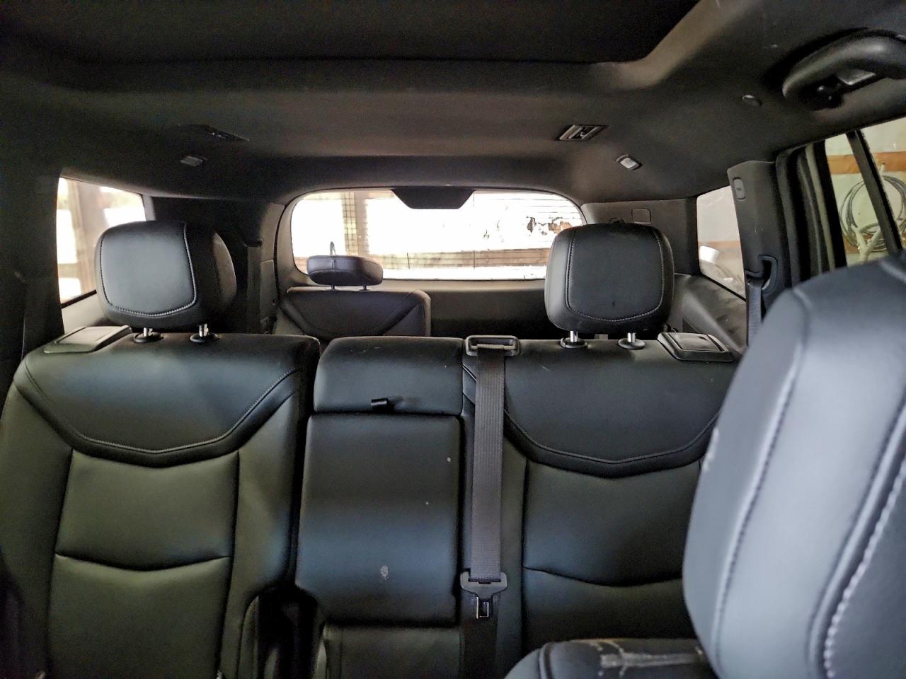 Cadillac XT6 Luxury Image 12