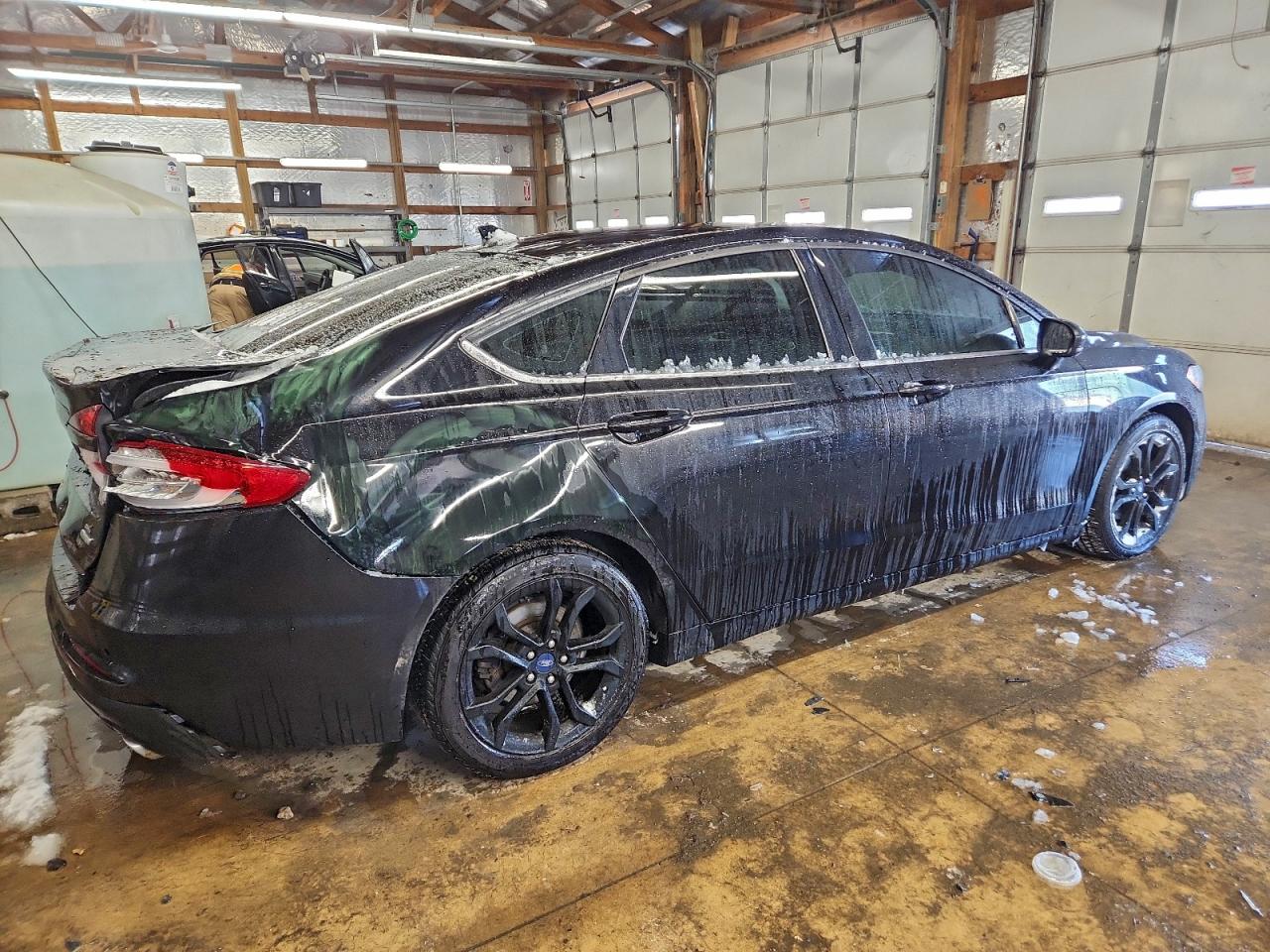 Ford Fusion Se Image 10