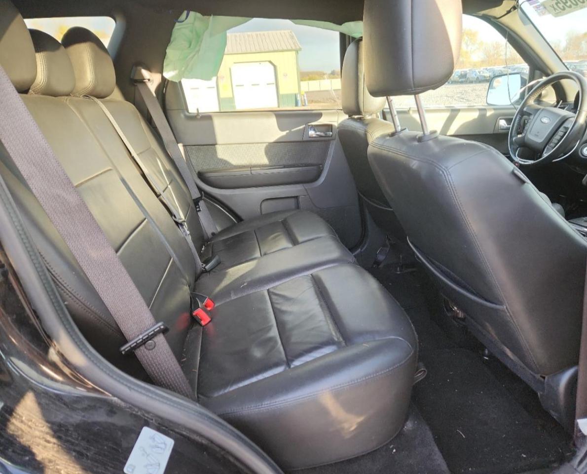 Ford Escape Limited Image 11