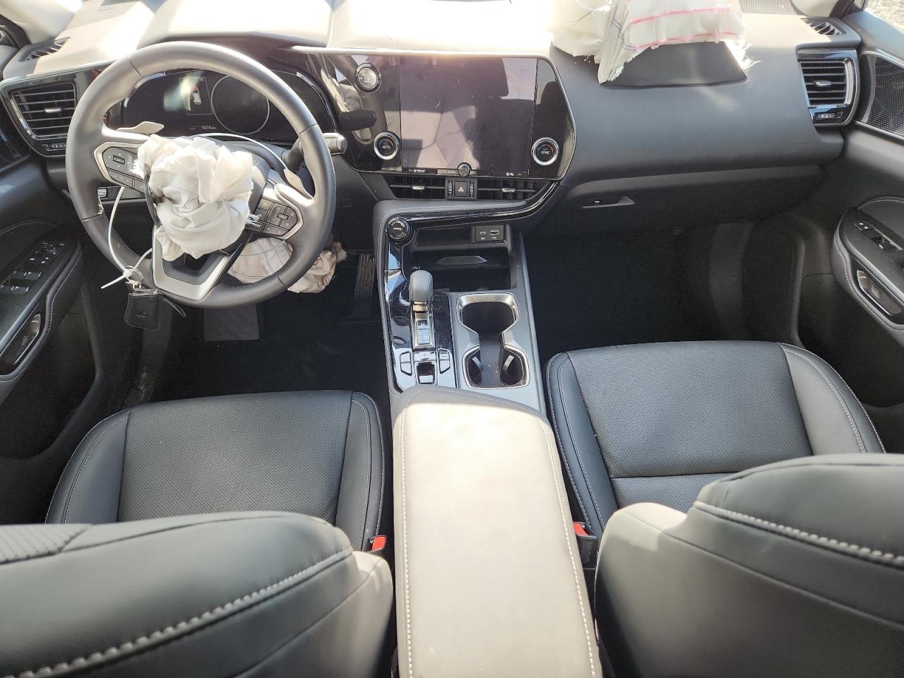 Lexus NX 350 Base Image 4