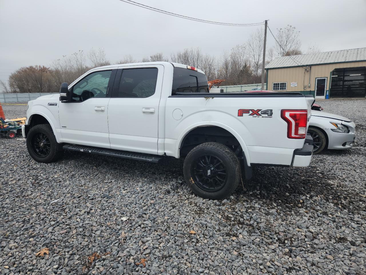 Ford F-150 Supercrew Image 11