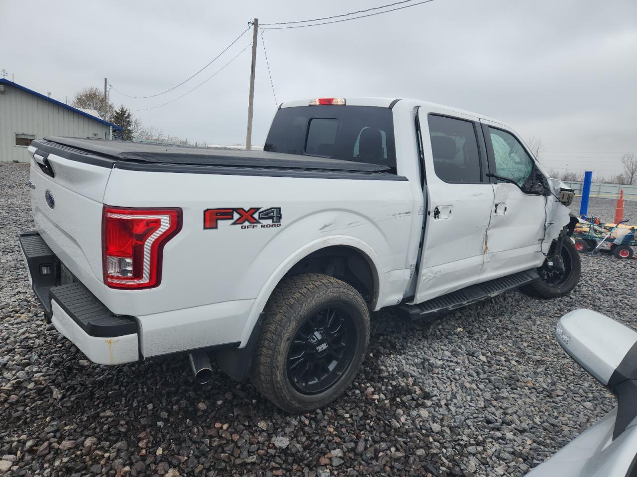 Ford F-150 Supercrew Image 6