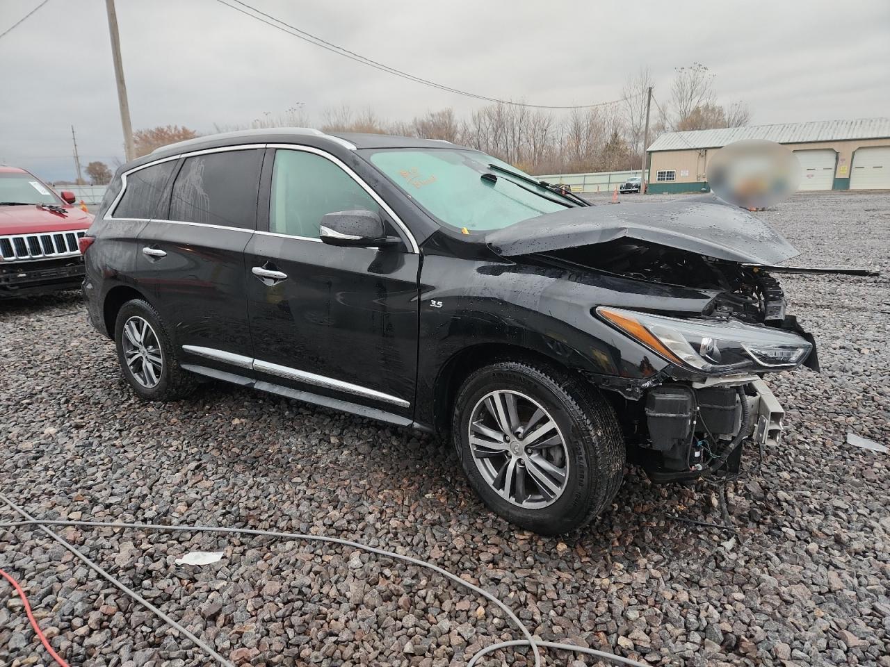 INFINITI Qx Luxe Image 7