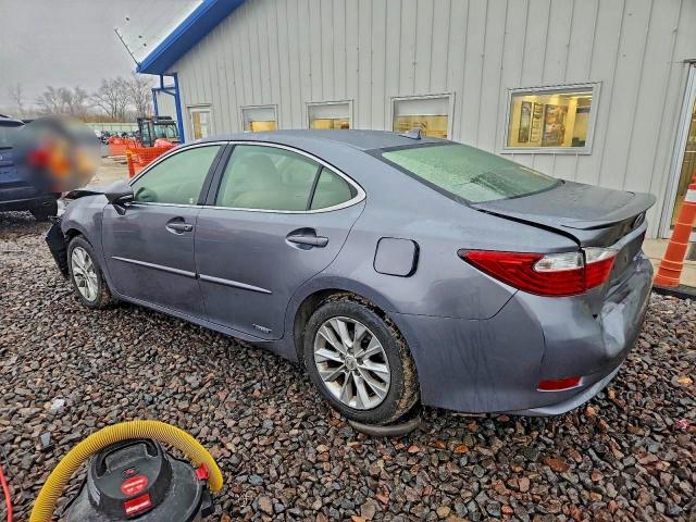 Lexus Es 300h Image 4