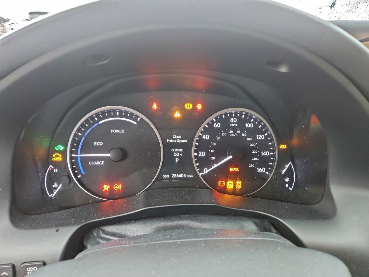 Lexus Es 300h Image 2