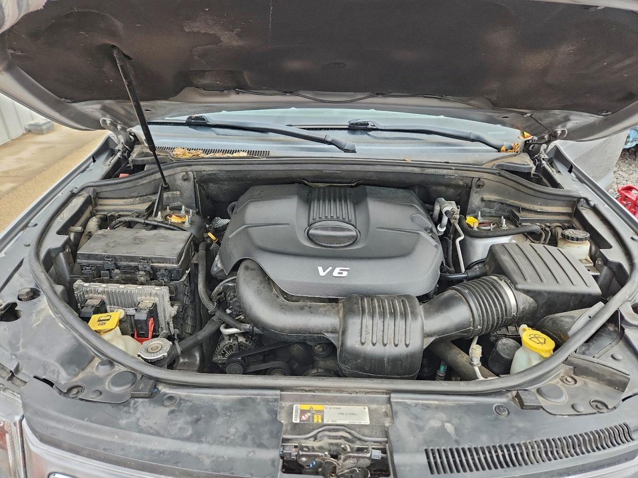 Jeep Grand Cherokee Limited Image 13