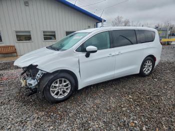  Salvage Chrysler Minivan