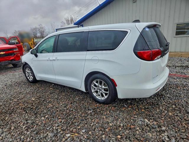 Chrysler Minivan Lx Image 3
