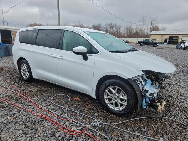 Chrysler Minivan Lx Image 5