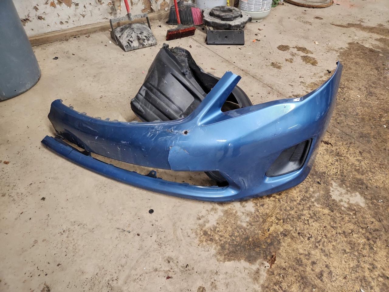 Toyota Corolla Base Image 6