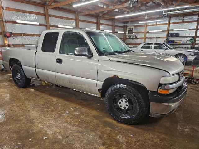 Chevrolet Silverado C1500 Image 3