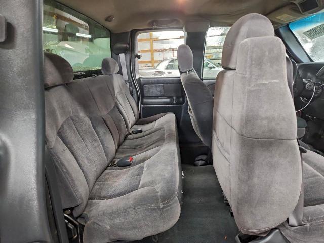 Chevrolet Silverado C1500 Image 11