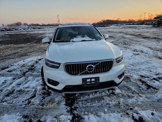 Volvo XC40 T5 Inscription Image 12