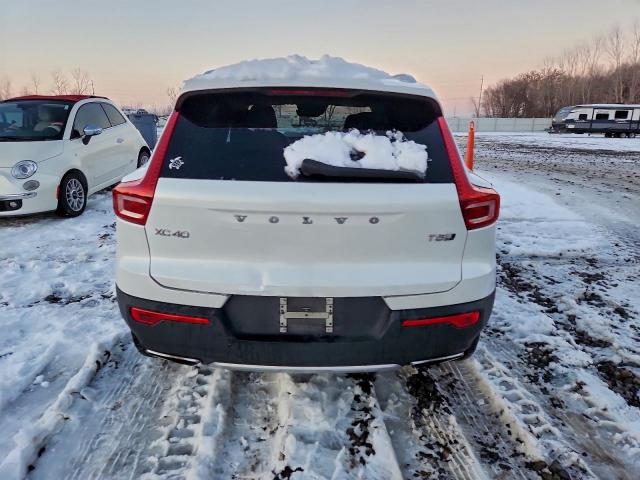 Volvo XC40 T5 Inscription Image 7