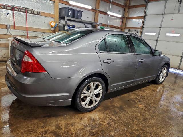 Ford Fusion Se Image 2