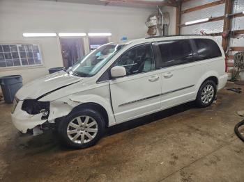  Salvage Chrysler Minivan