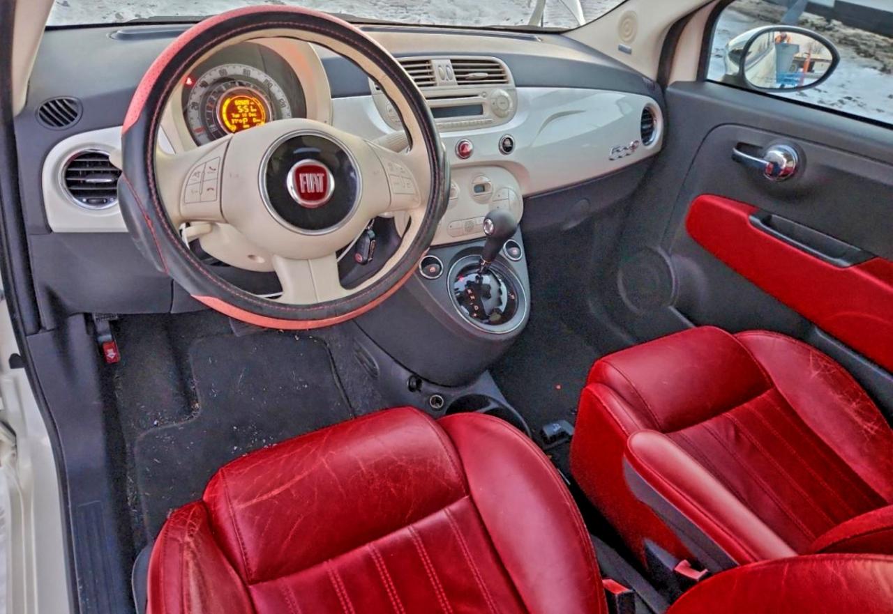 FIAT 500 Lounge Image 9