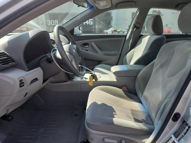 Toyota Camry Base Image 2