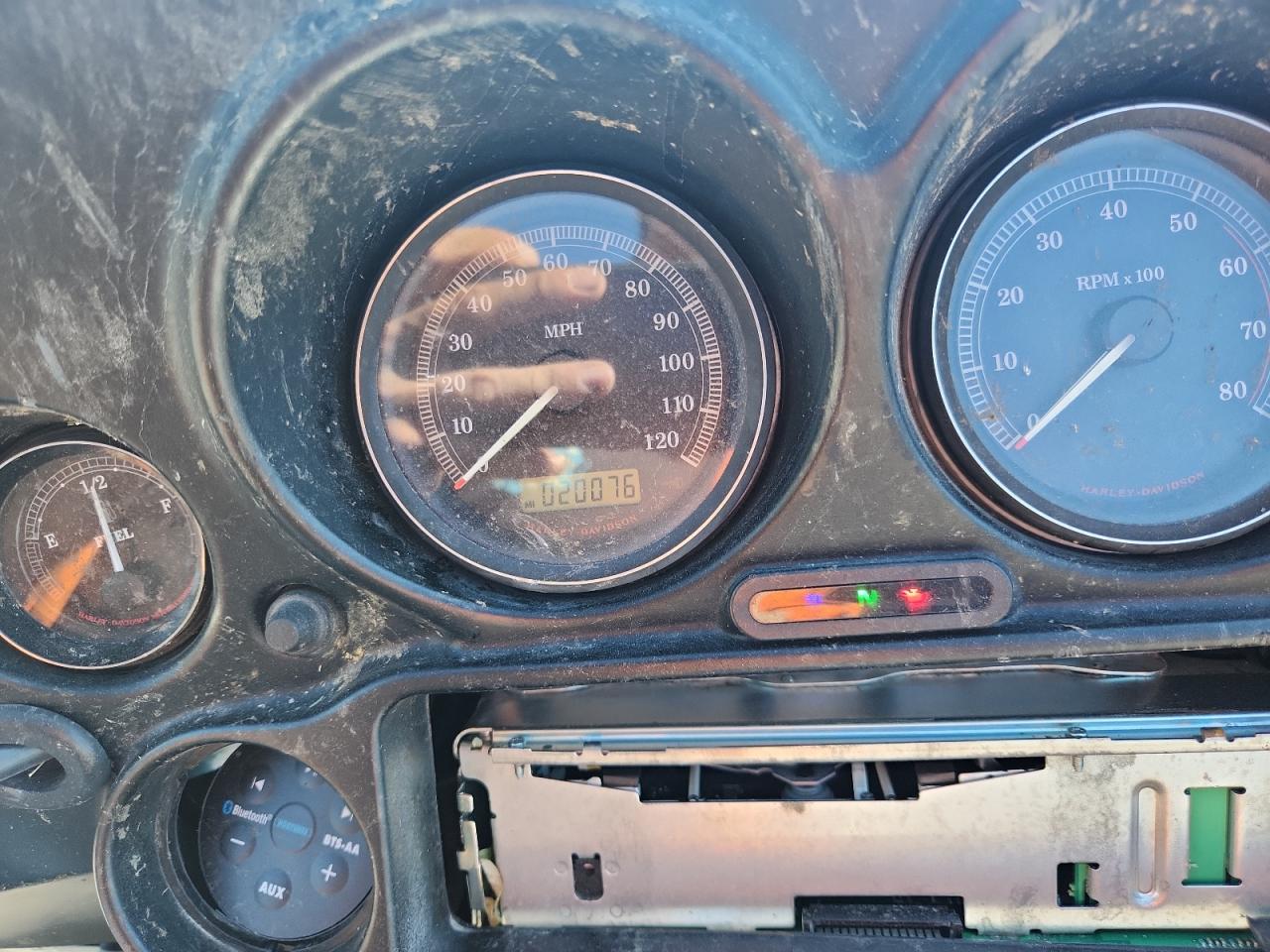 Harley-Davidson Fl Image 8