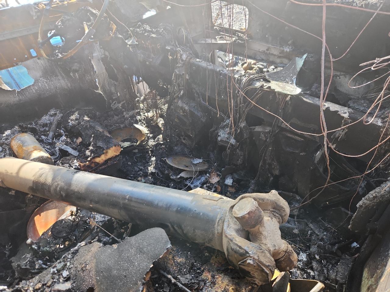 Peterbilt 348 Image 6