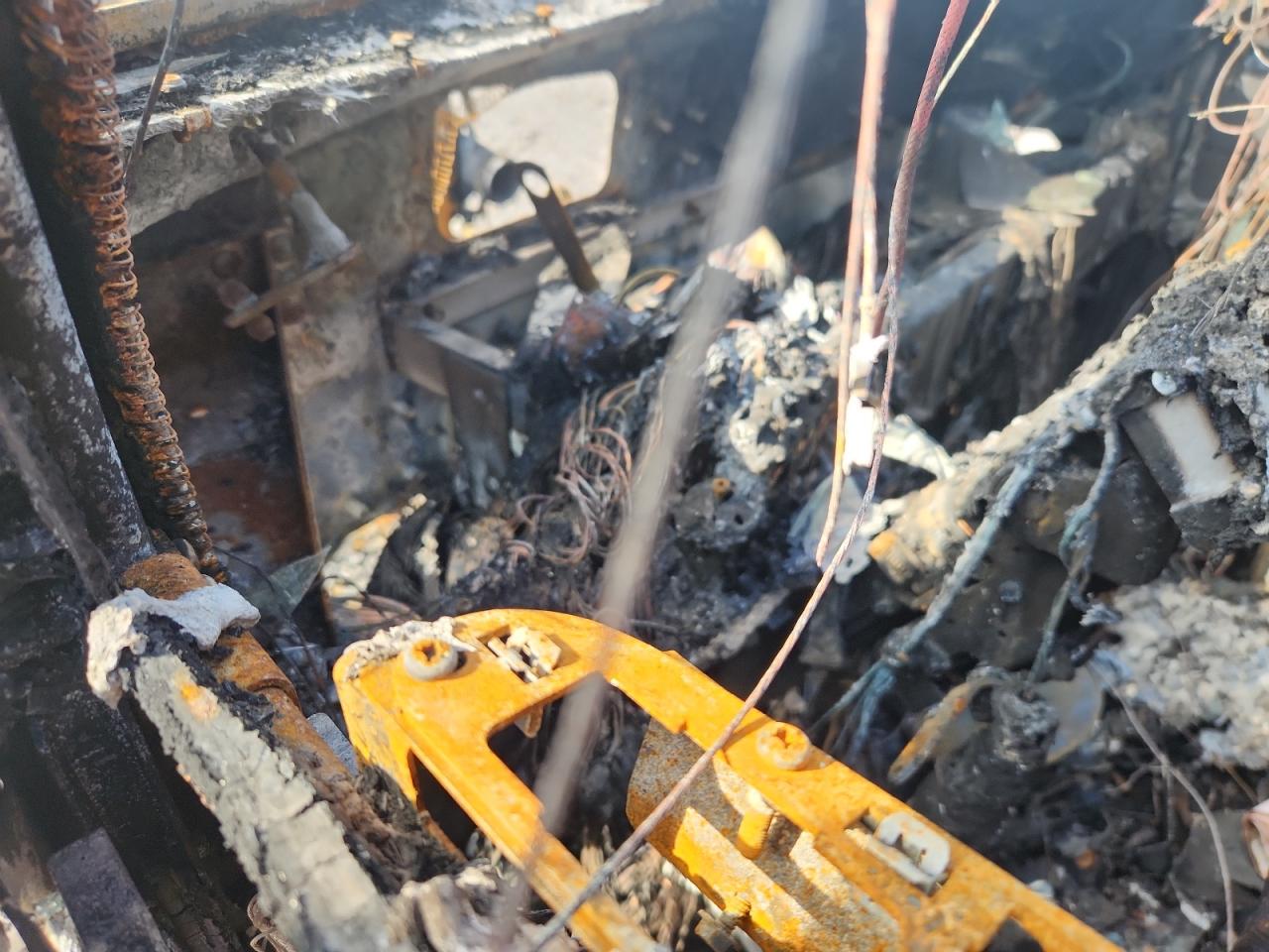 Peterbilt 348 Image 9