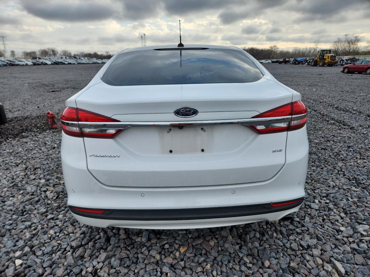 Ford Fusion Se Image 12