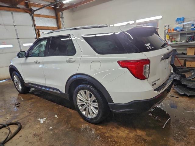Ford Explorer Limited Image 9