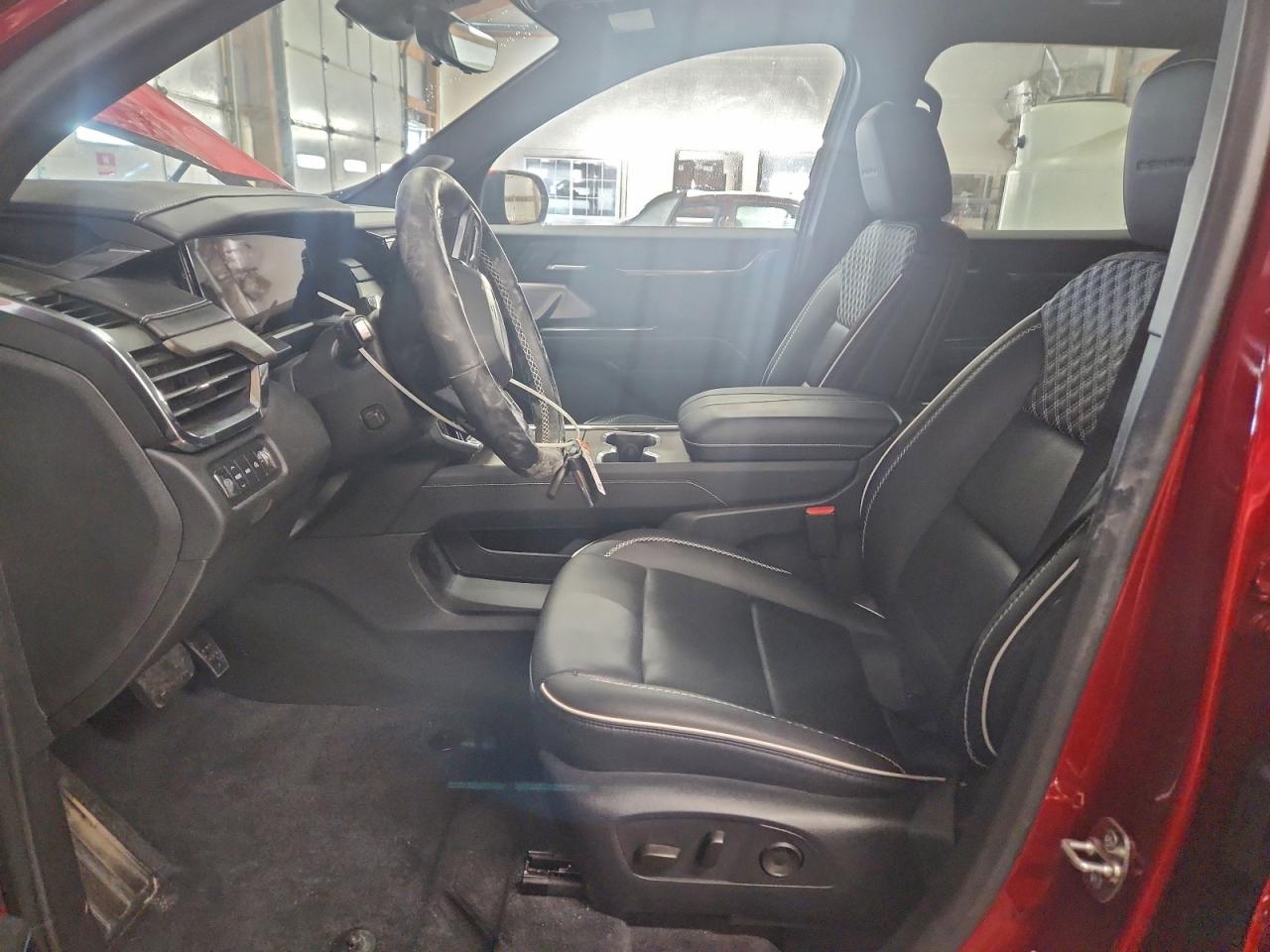 GMC Acadia Denali Image 7