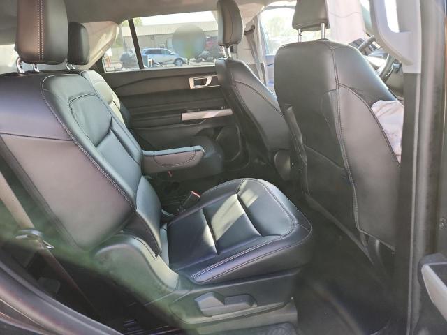 Ford Explorer Xlt Image 7