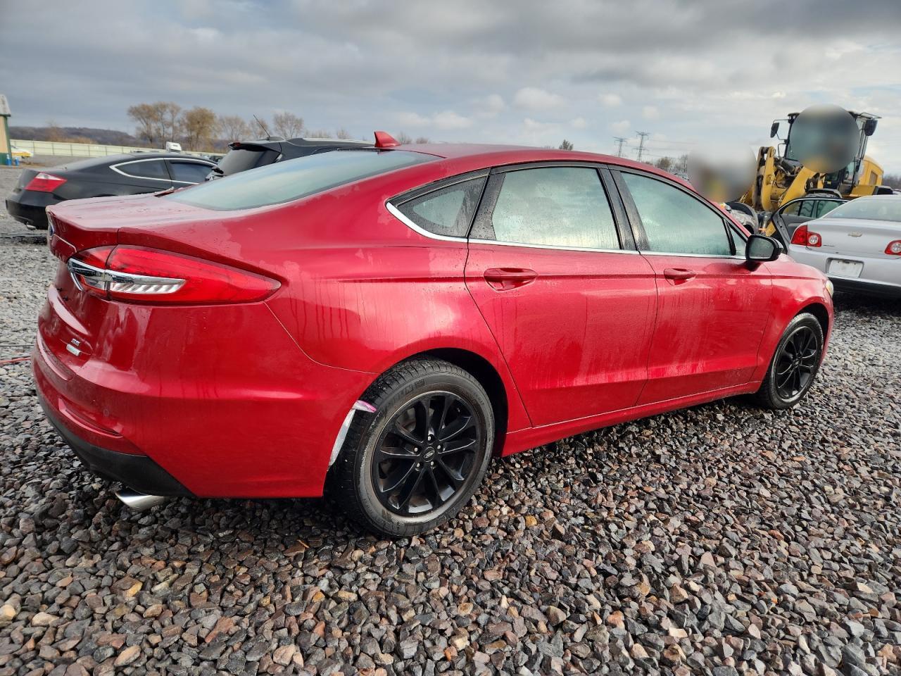 Ford Fusion Se Image 2