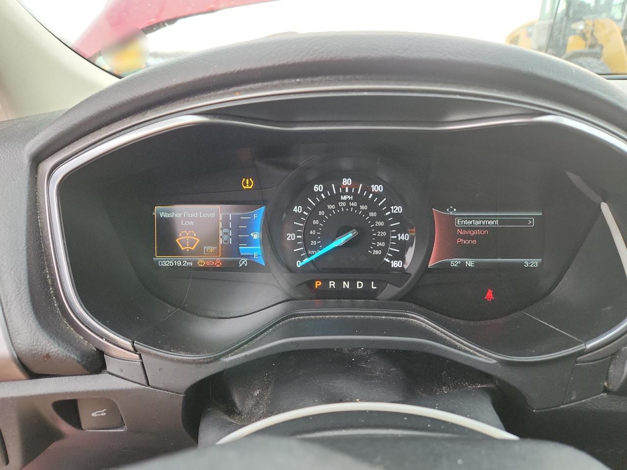 Ford Fusion Se Image 8