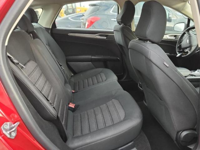 Ford Fusion Se Image 10