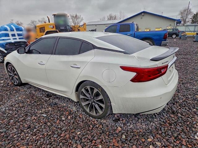 Nissan Maxima 3.5s Image 5