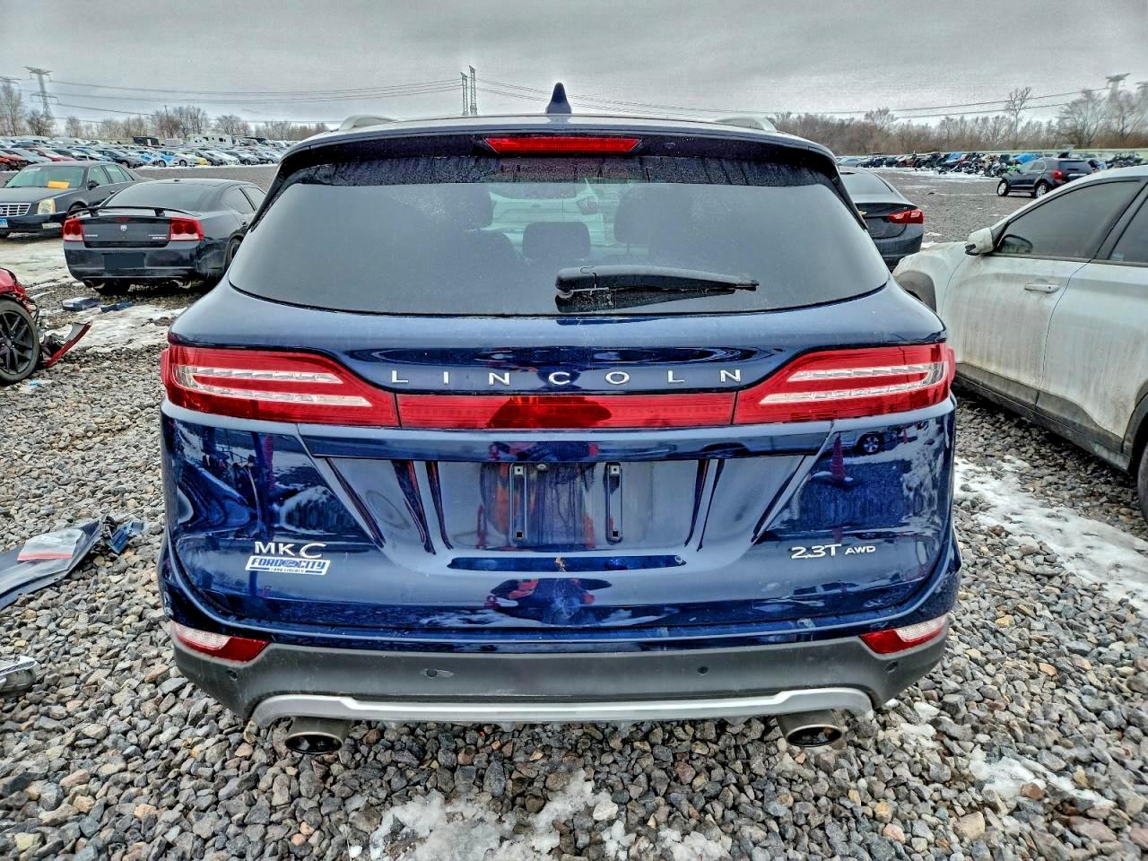 Lincoln MKC Reserve Image 3