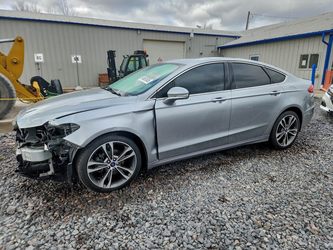 Ford Fusion Titanium Image 1