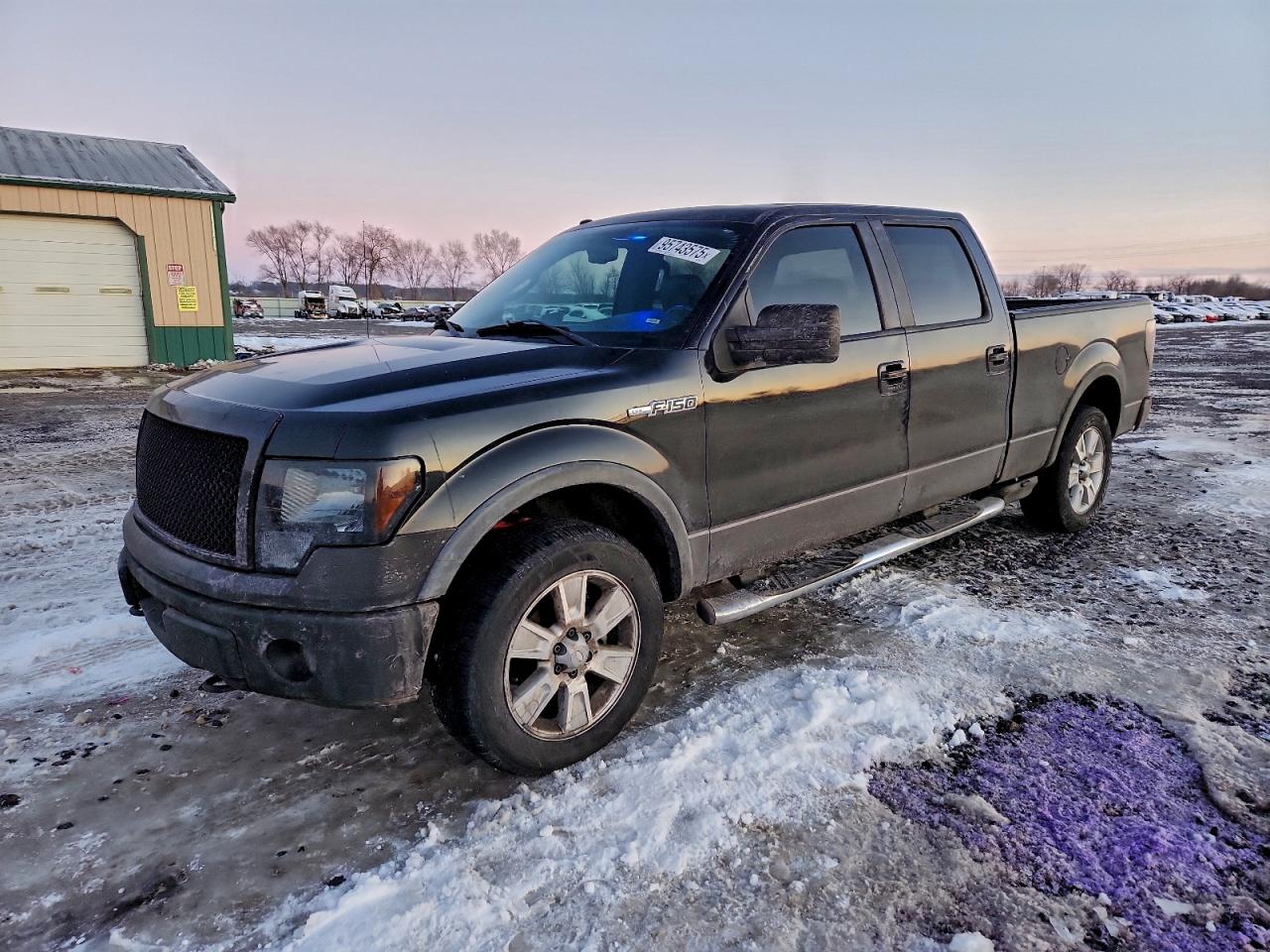 Ford F-150 Supercrew Image 1